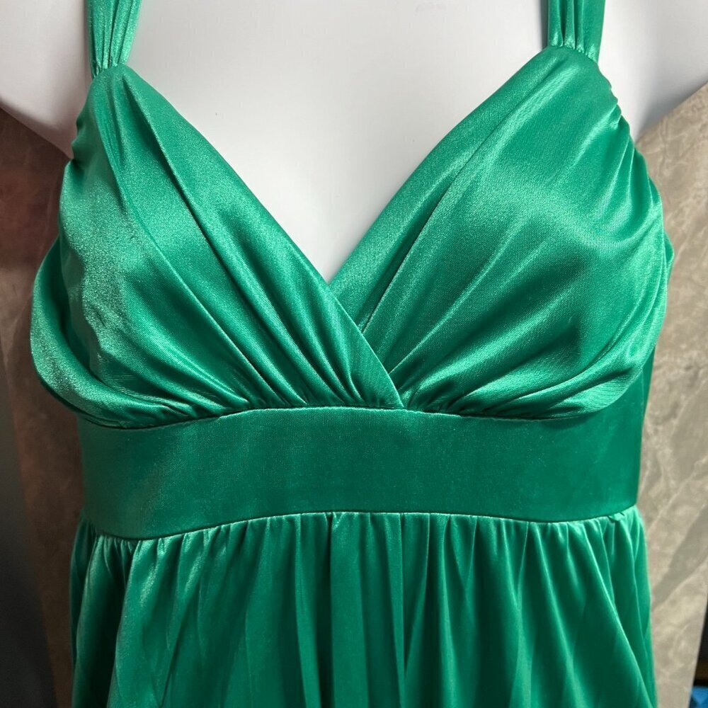 Appropriate Behavior Green Pleated Cocktail Dress - Picture 2 of 6